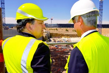 José Manuel Barroso, the President of the European Commission, is convinced that the future of Europe is in science and innovation. On 11 July 2014, he visited ITER to reaffirm Europe's commitment to ITER. (Click to view larger version...)